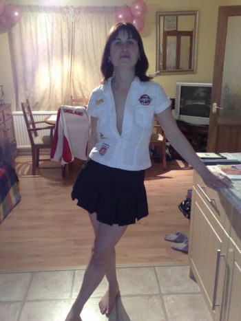 Frissons et soumission : Ose plonger dans mes envies secrètes rencontre-Dominatrice-Marseille