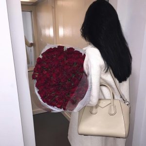 Éclipse lunaire enflammée Jade - rencontre-Asiatique-Tours