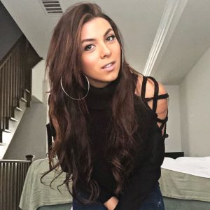 Elvira - rencontre-BDSM-Cergy
