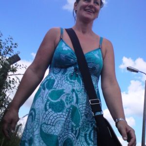Obéis ou retourne bosser Amélie - rencontre-Cougar-Lorient