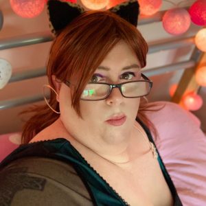 Envie de fouet ce soir Elena - rencontre-Dominatrice-Issy-les-Moulineaux