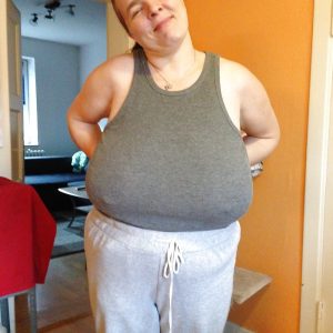 Léonie, 34 ans Léonie - rencontre-Dominatrice-Roubaix