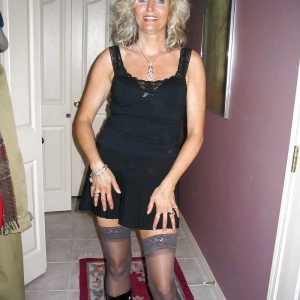 Karine - rencontre-Dominatrice-Toulon